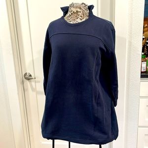 Humanoid navy blue longer length top